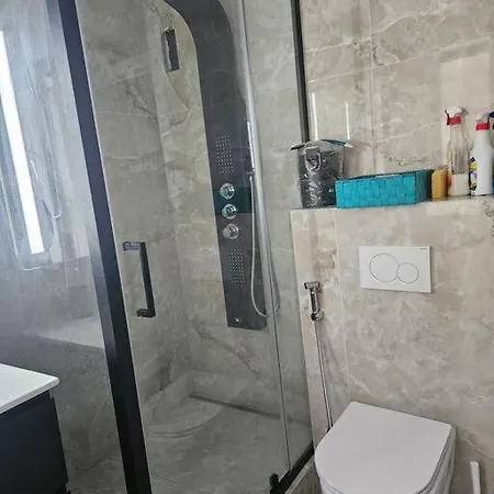 Apartment Refait A Neuf I #2 Sur 4 *